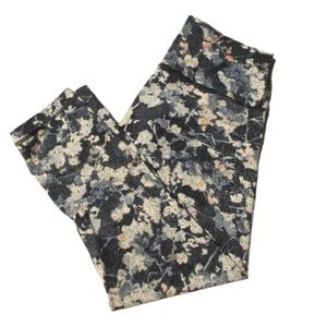 Lululemon Cropped Leggings